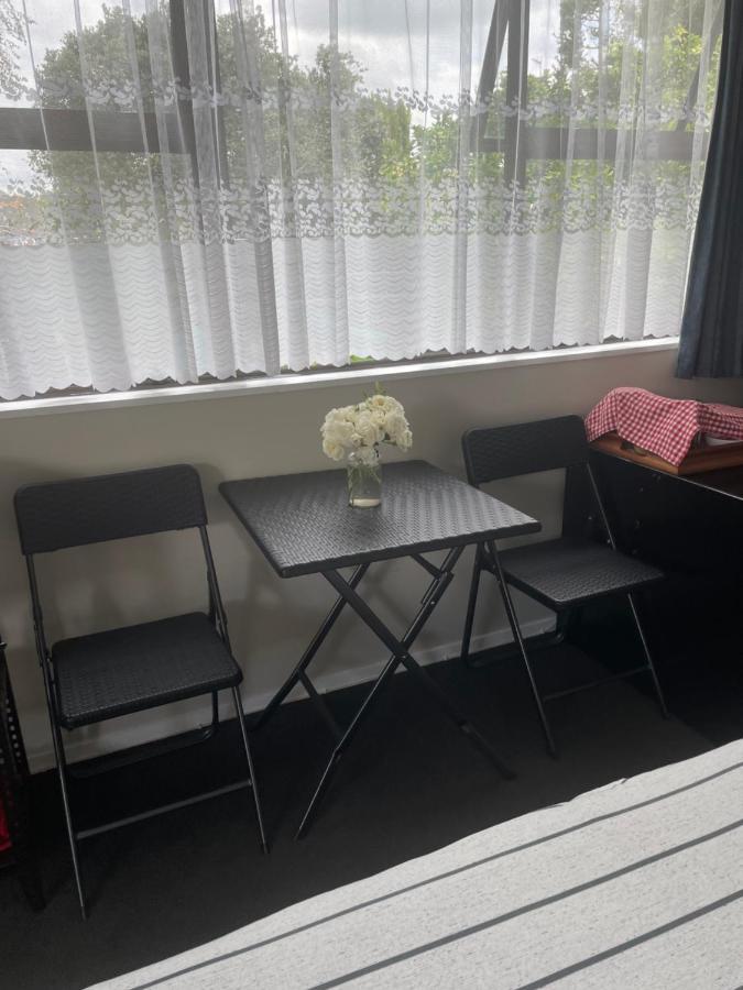 Quiet Boutique Generous Breakfast Palmerston North Exterior foto